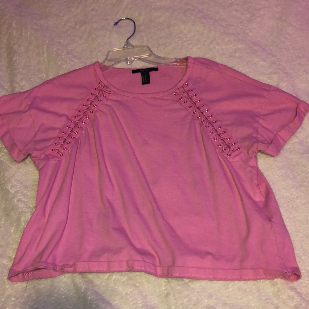 pink crop top